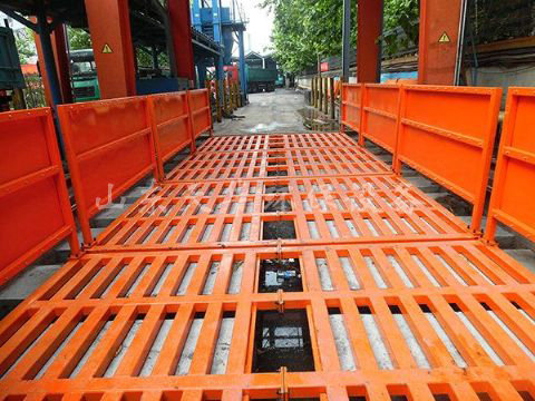 點擊查看詳細信息<br>標(biāo)題：濟寧唐口煤礦4X12米煤礦專用洗車機 閱讀次數(shù)：2330